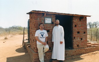Pozzo Kinyali 2003_2.jpg